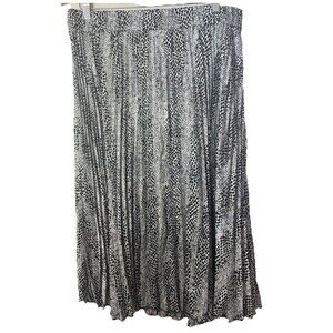 Lane Bryant Skirt Womens 14/16 Pleated Midi Black White Animal Print Office